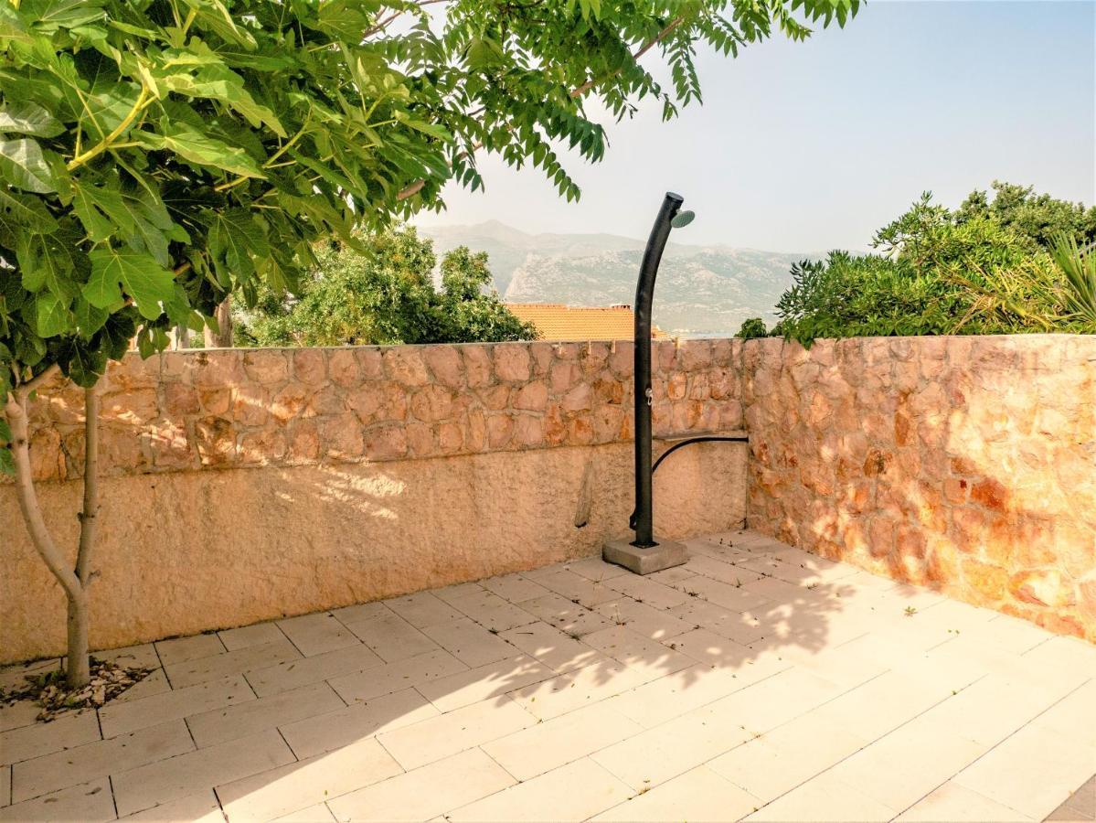 Apartment Sea&Mountain Винерац Екстериор снимка