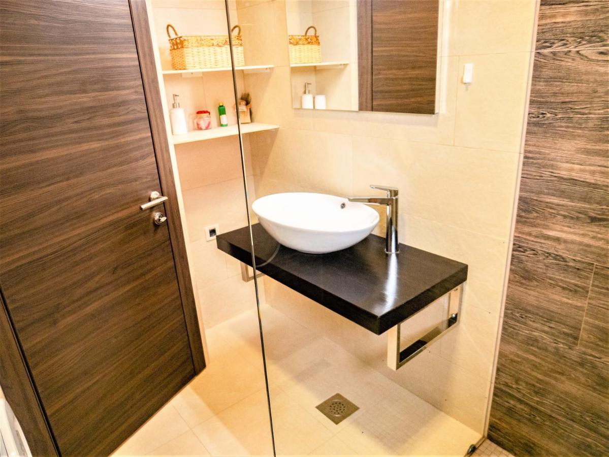 Apartment Sea&Mountain Винерац Екстериор снимка